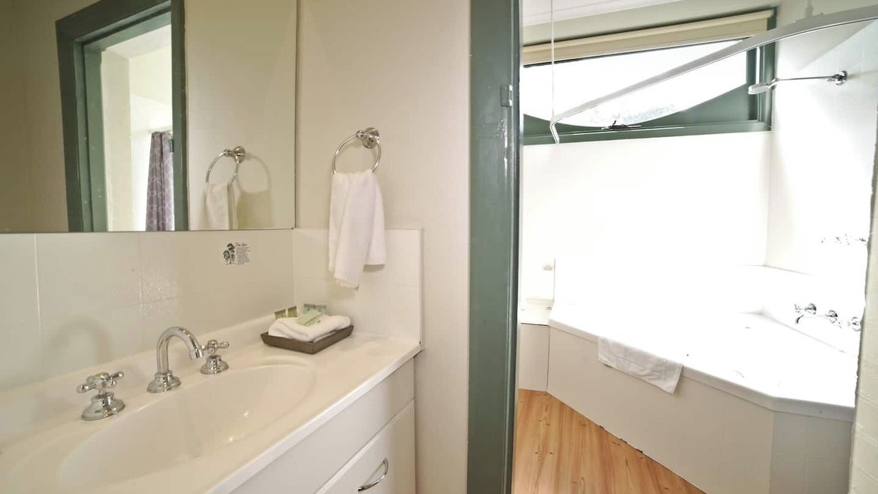 Photo of Bathroom in Soldiers Hill
