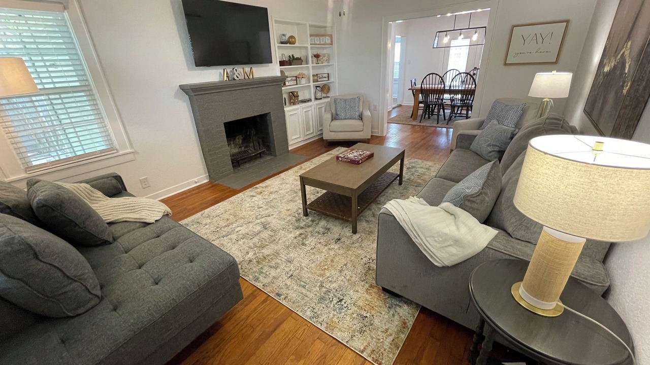 Photo of Livingroom in College Park