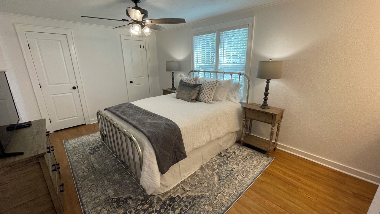 Photo of Bedroom in College Park