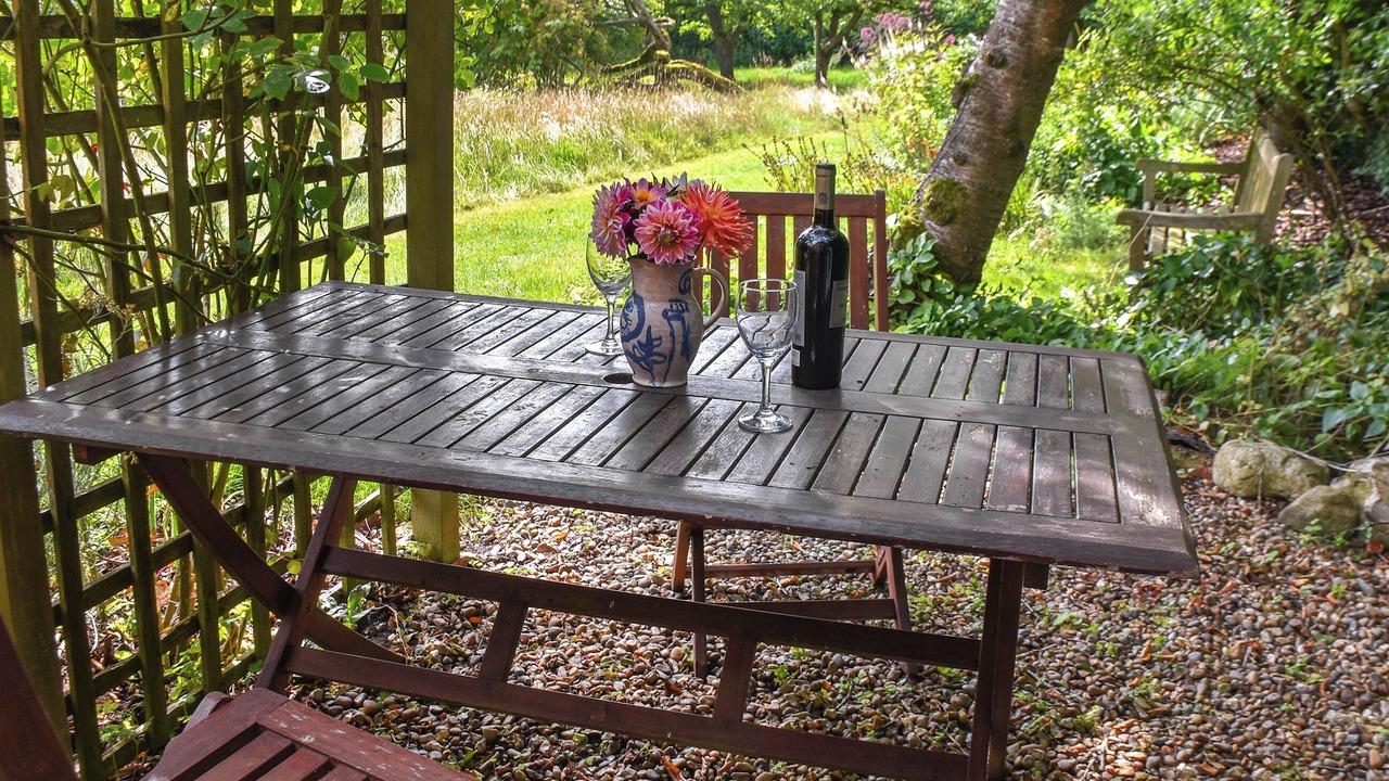 Photo of Others in Diss