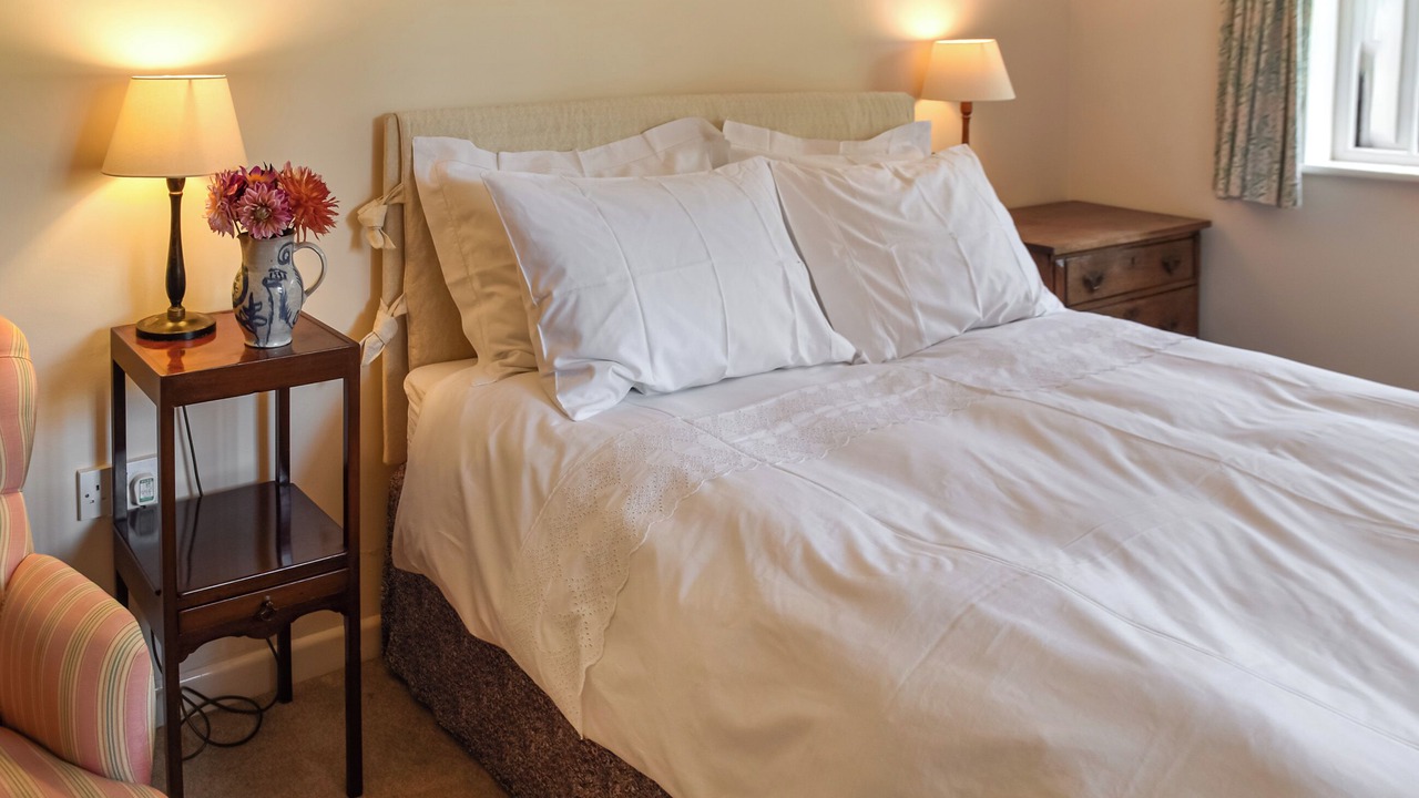 Photo of Others in Diss