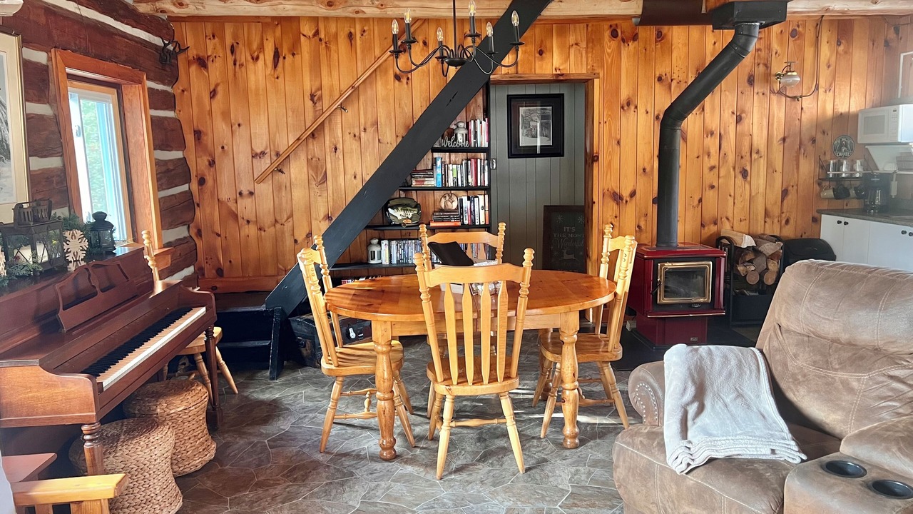 Photo of Livingroom in Tay Valley