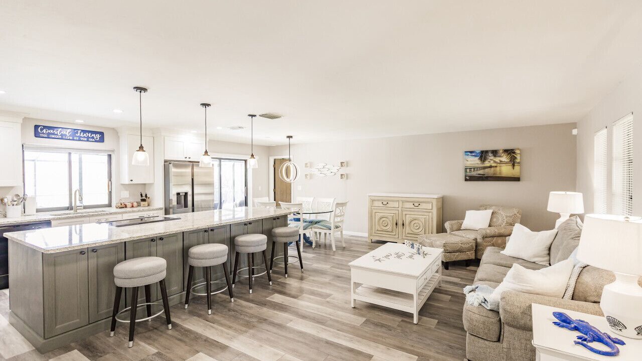 Photo of Livingroom in Caloosahatchee