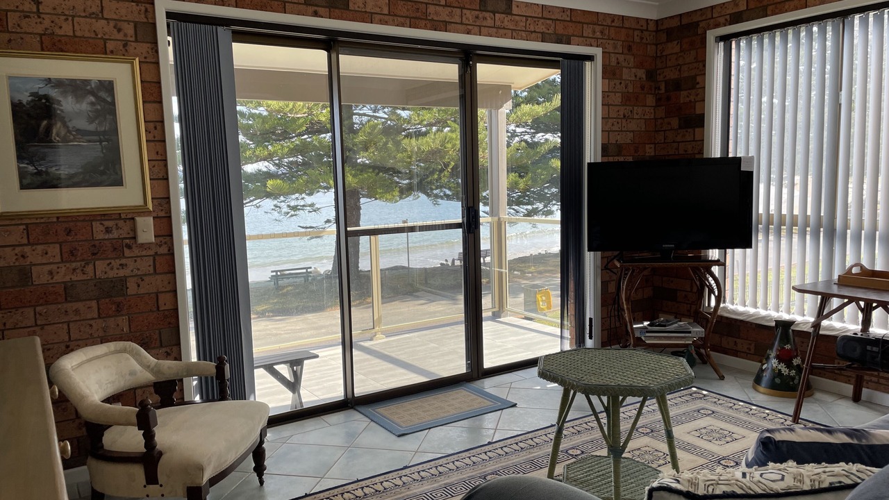 Photo of Livingroom in Long Beach