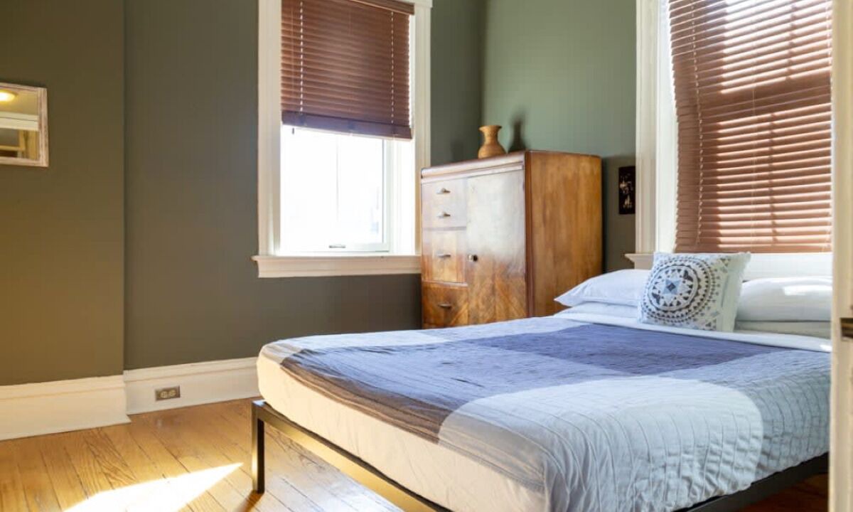 Photo of Bedroom in Shaw