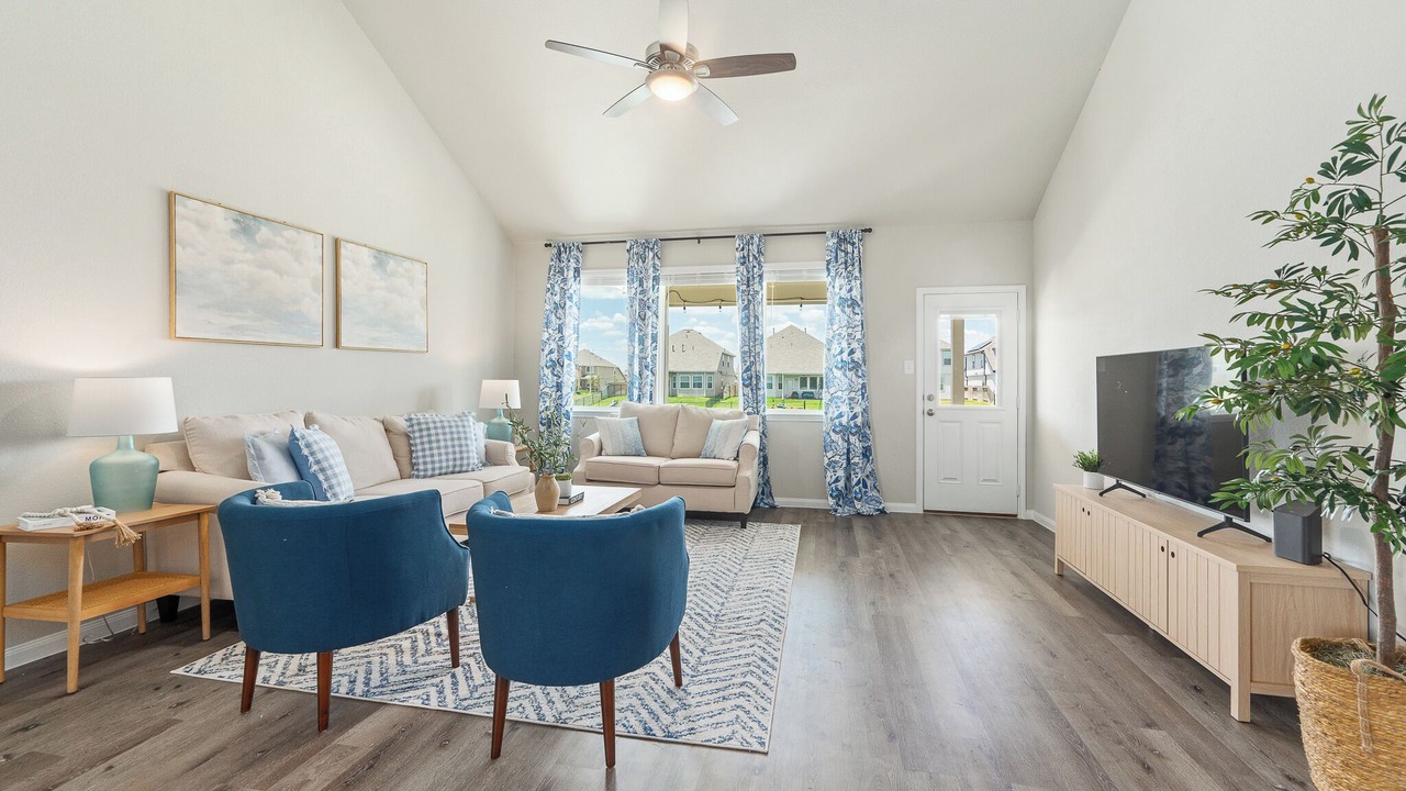 Photo of Livingroom in Katy
