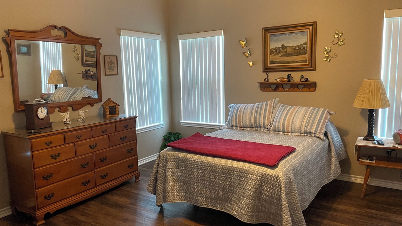 Photo of Bedroom in Valley Mills