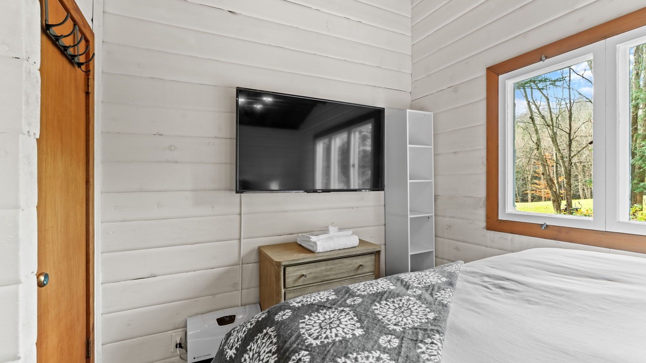 Photo of Bedroom in Enosburg Falls