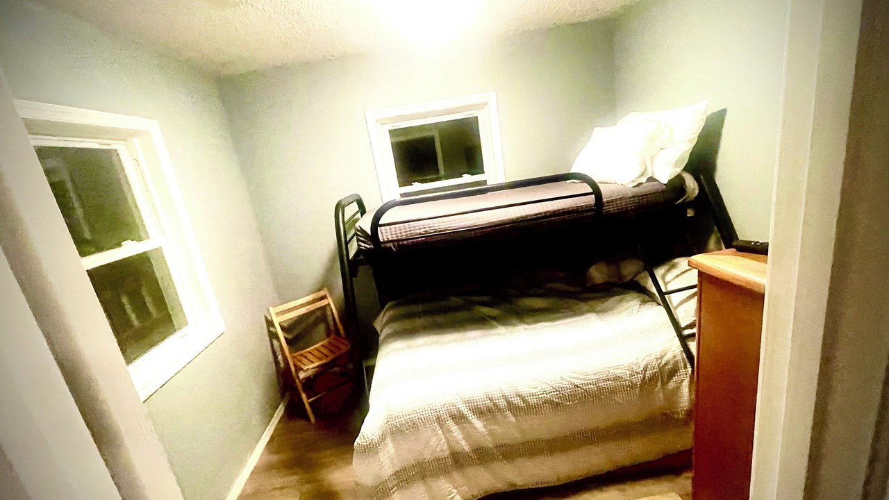 Photo of Bedroom in Richland