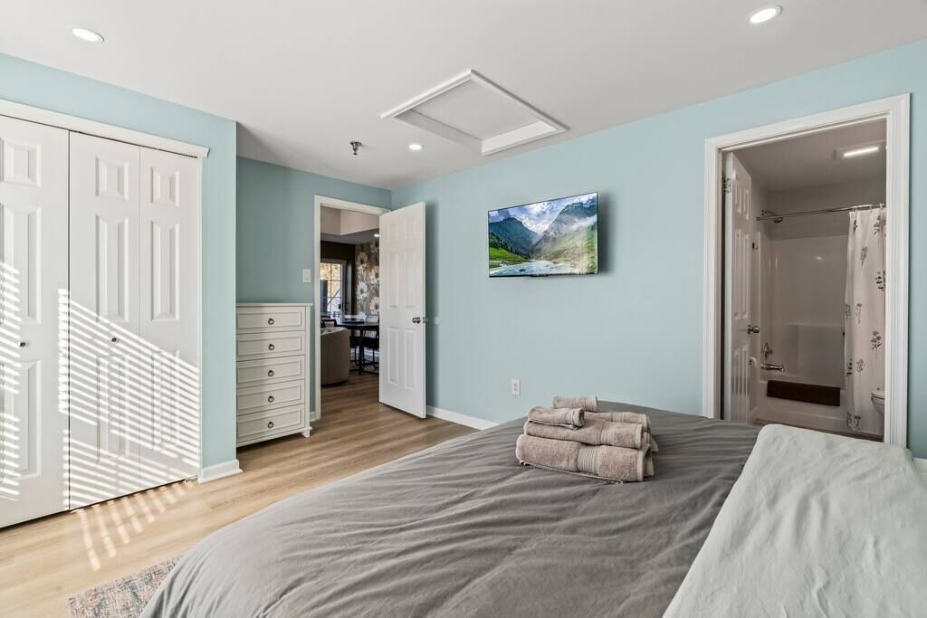 Photo of Bedroom in Newtown