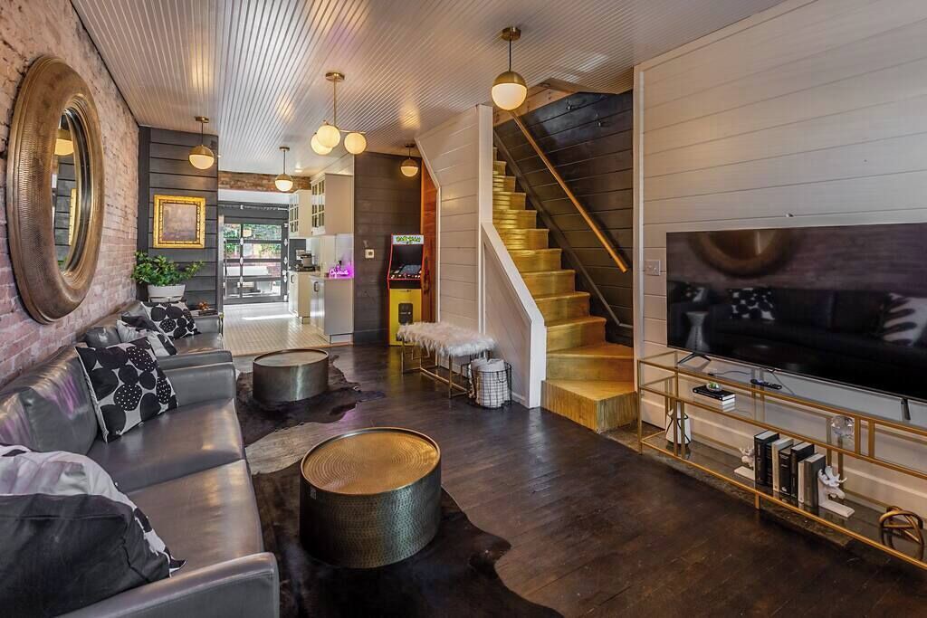 Photo of Bedroom in South Side Flats