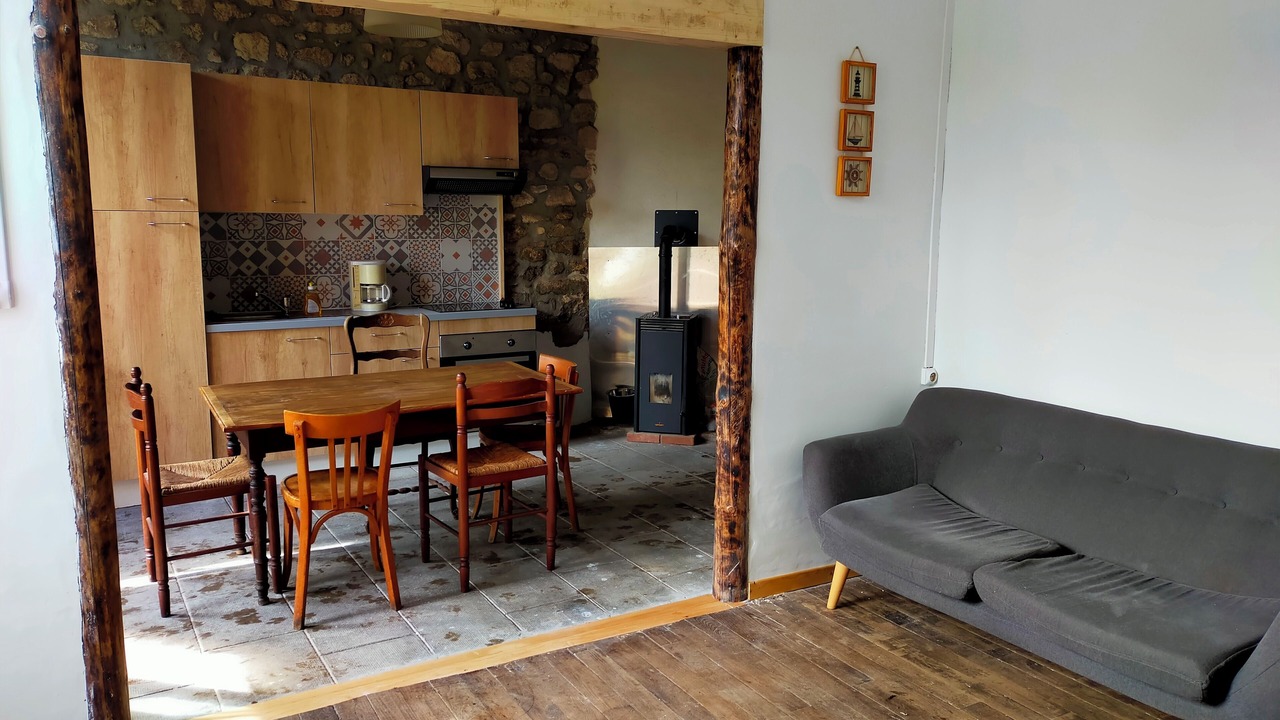 Photo of Livingroom in Saint-Goussaud