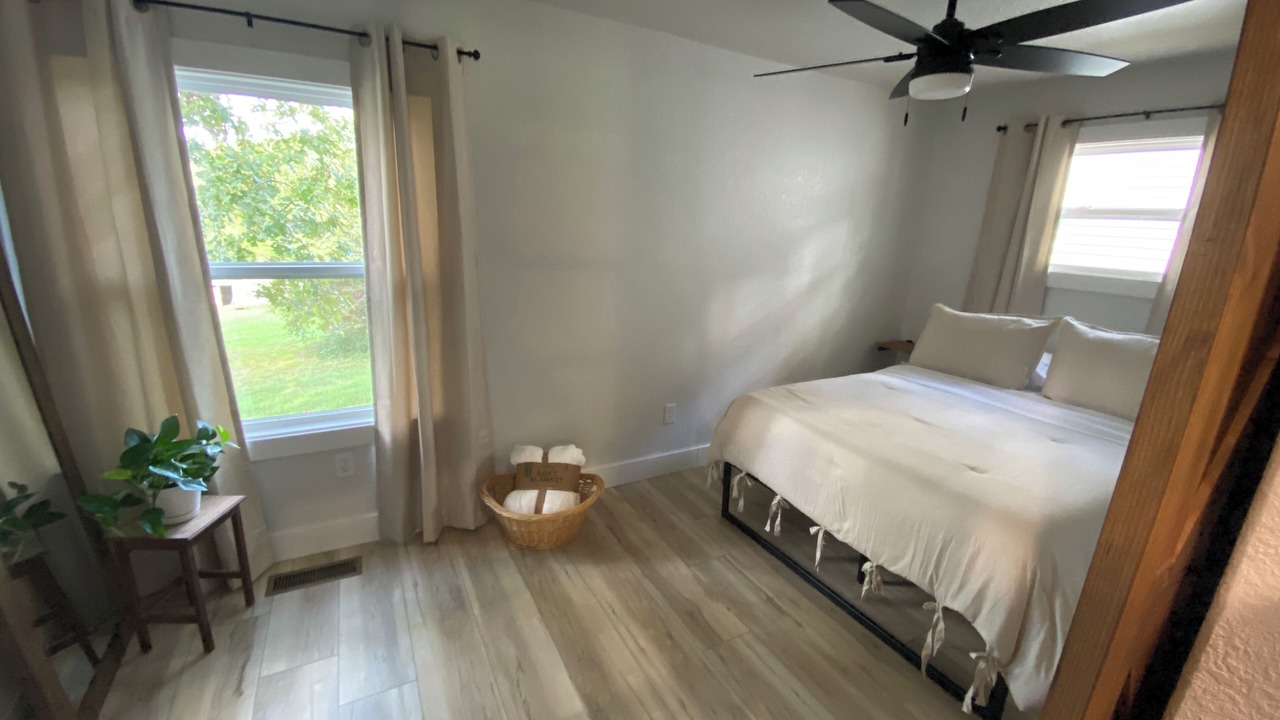 Photo of Bedroom in Yellville
