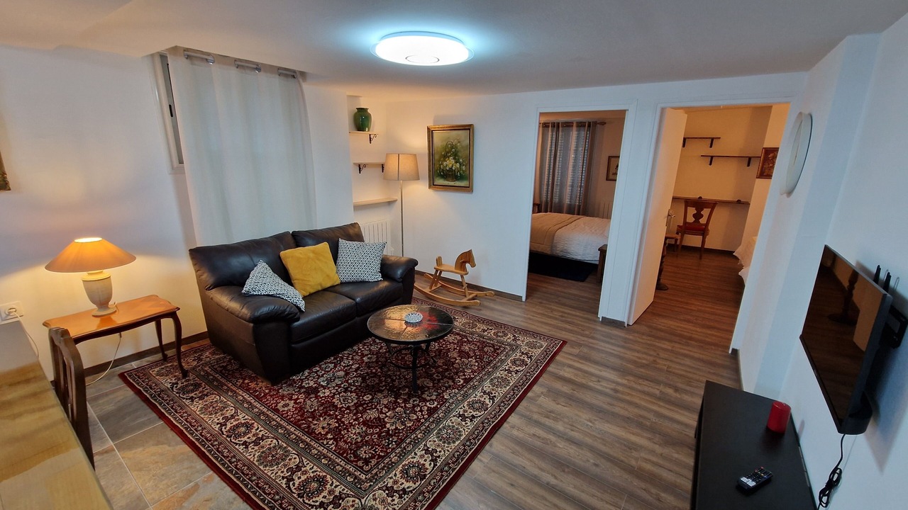 Photo of Bedroom in Chateau-Thierry