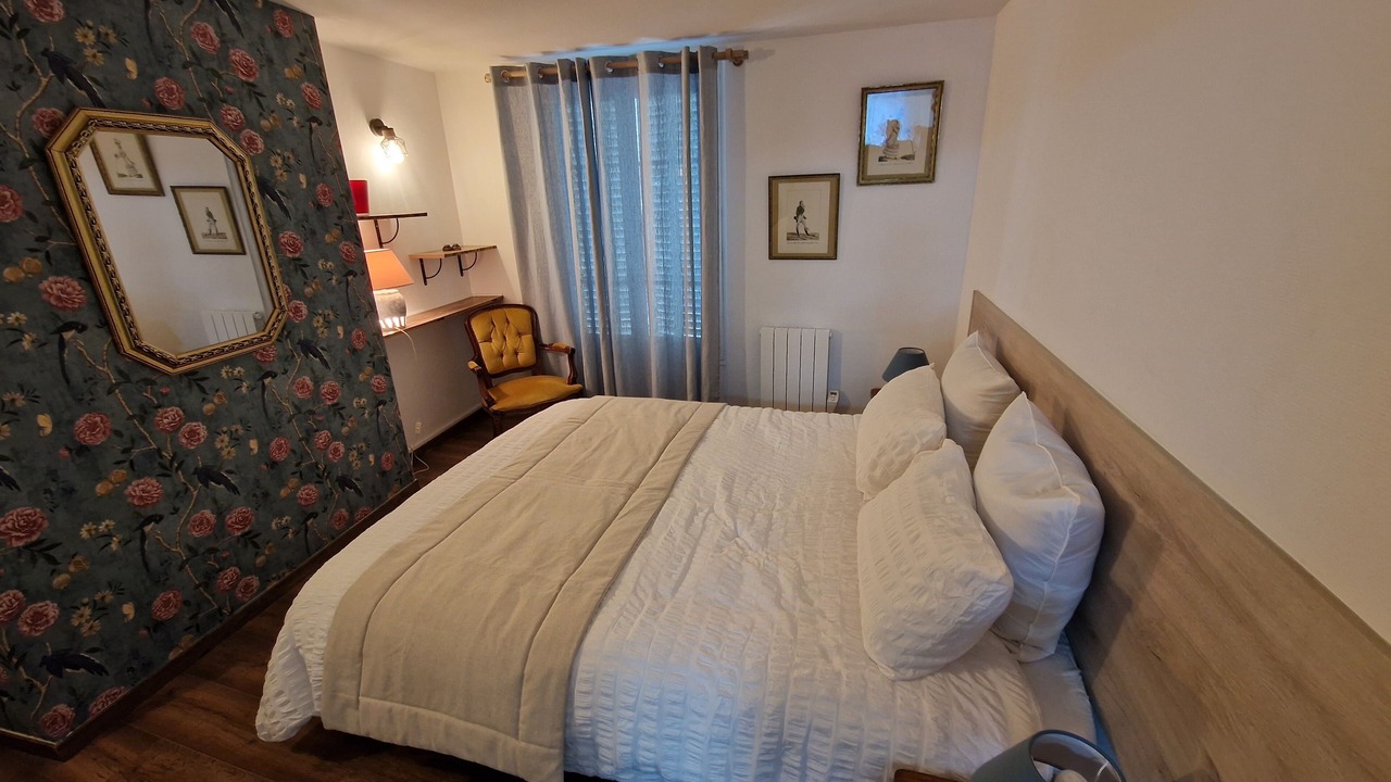 Photo of Bedroom in Chateau-Thierry