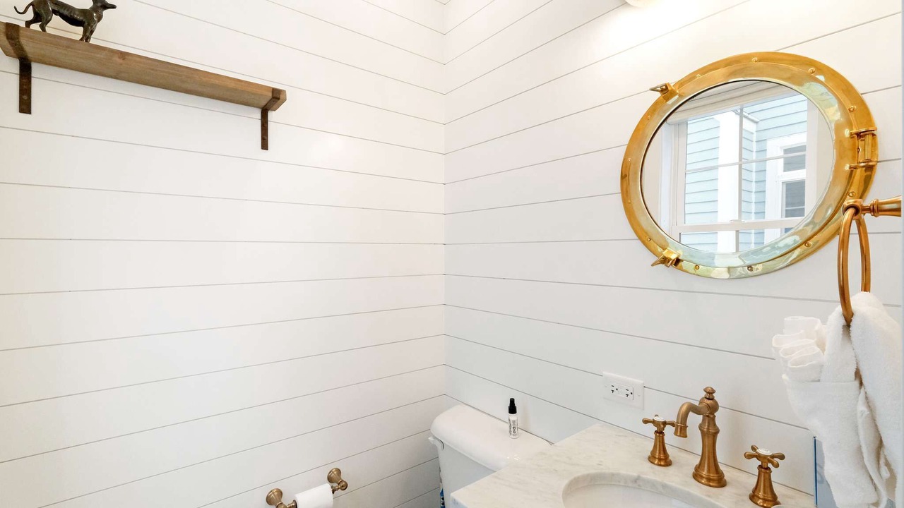 Photo of Bathroom in Ottawa