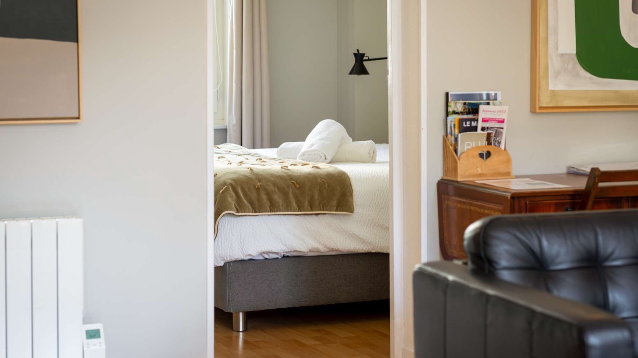 Photo of Bedroom in Rouen City Centre