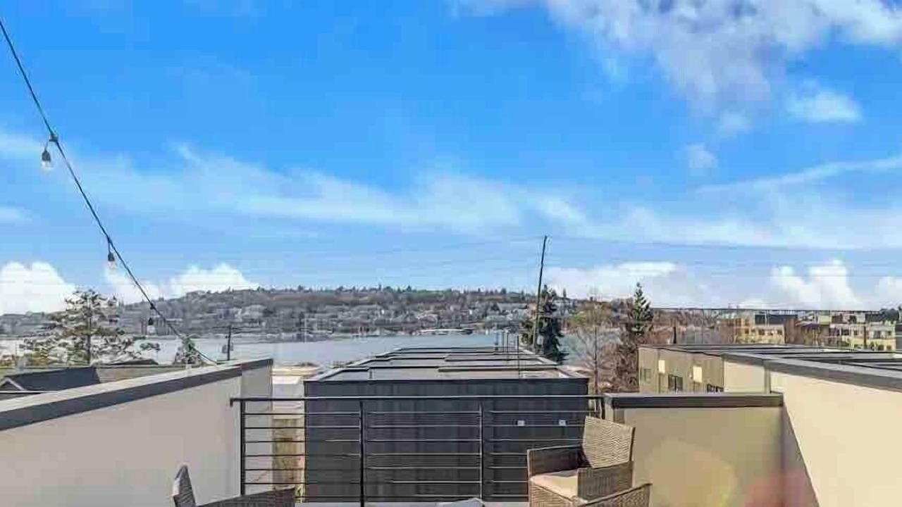 Photo of Outdoor in Eastlake