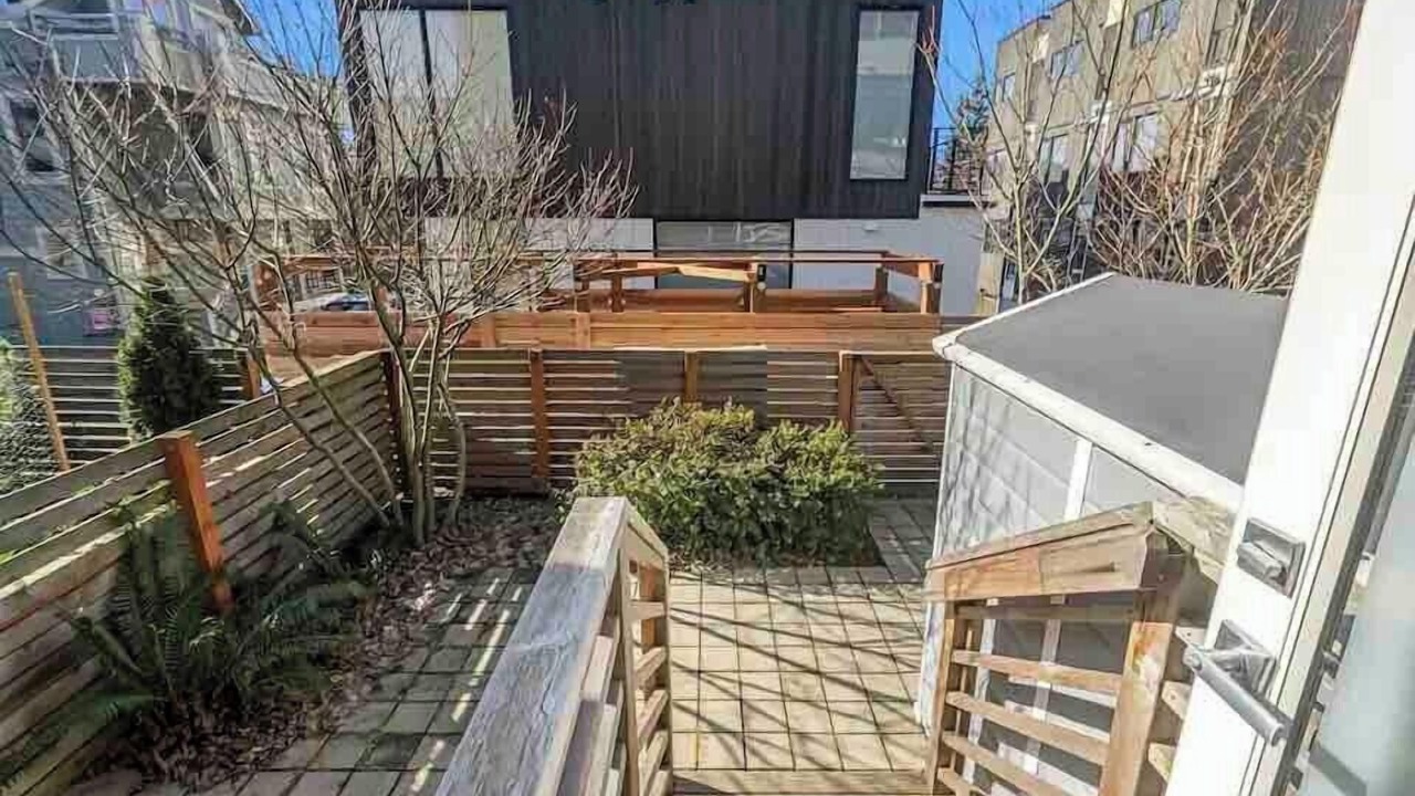 Photo of Outdoor in Eastlake