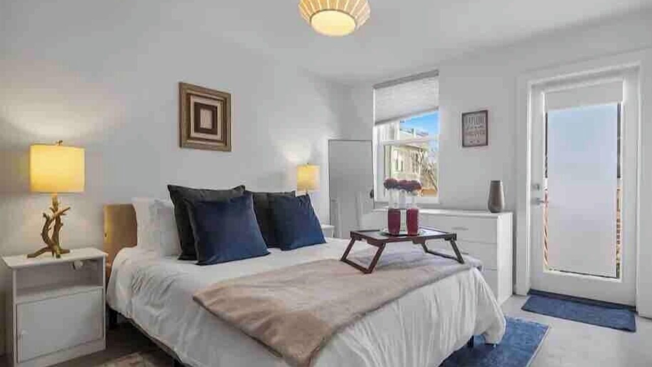 Photo of Bedroom in Eastlake