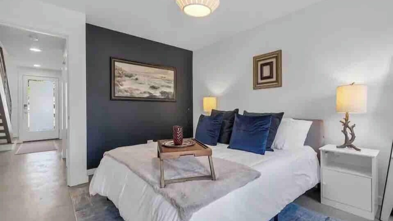 Photo of Bedroom in Eastlake