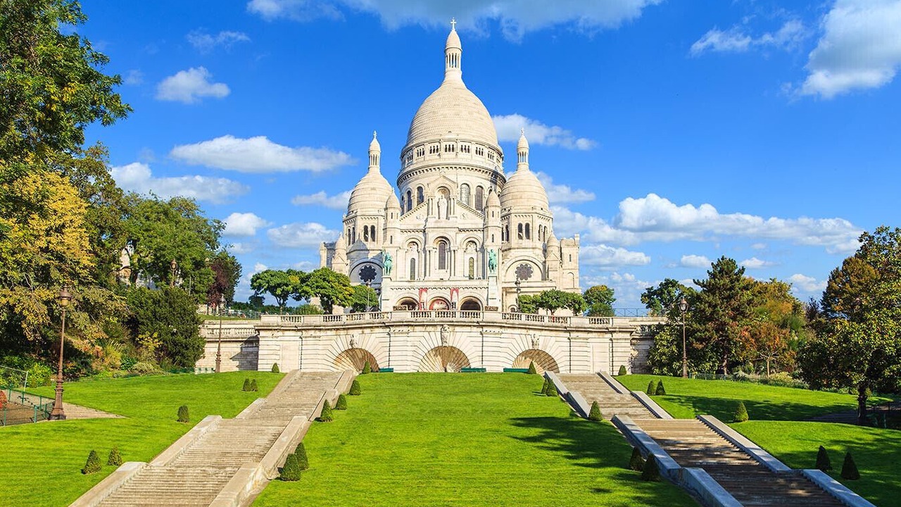 Photo of Others in Madeleine