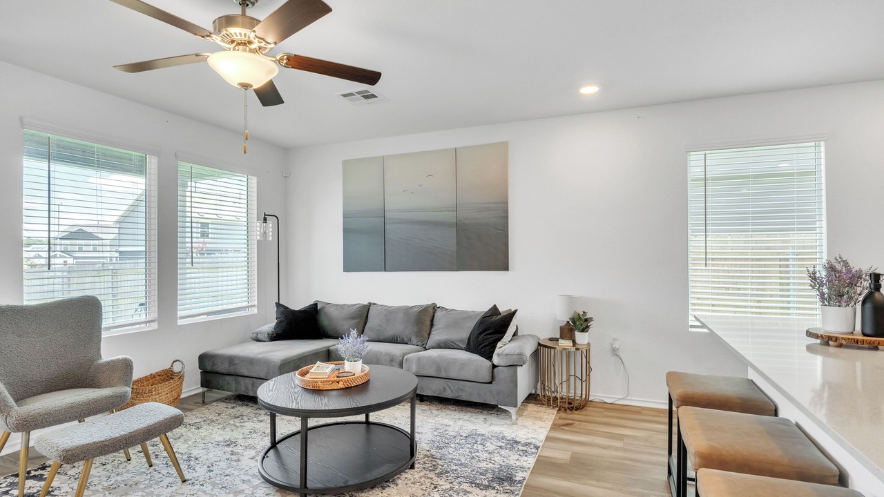 Photo of Livingroom in Del Valle