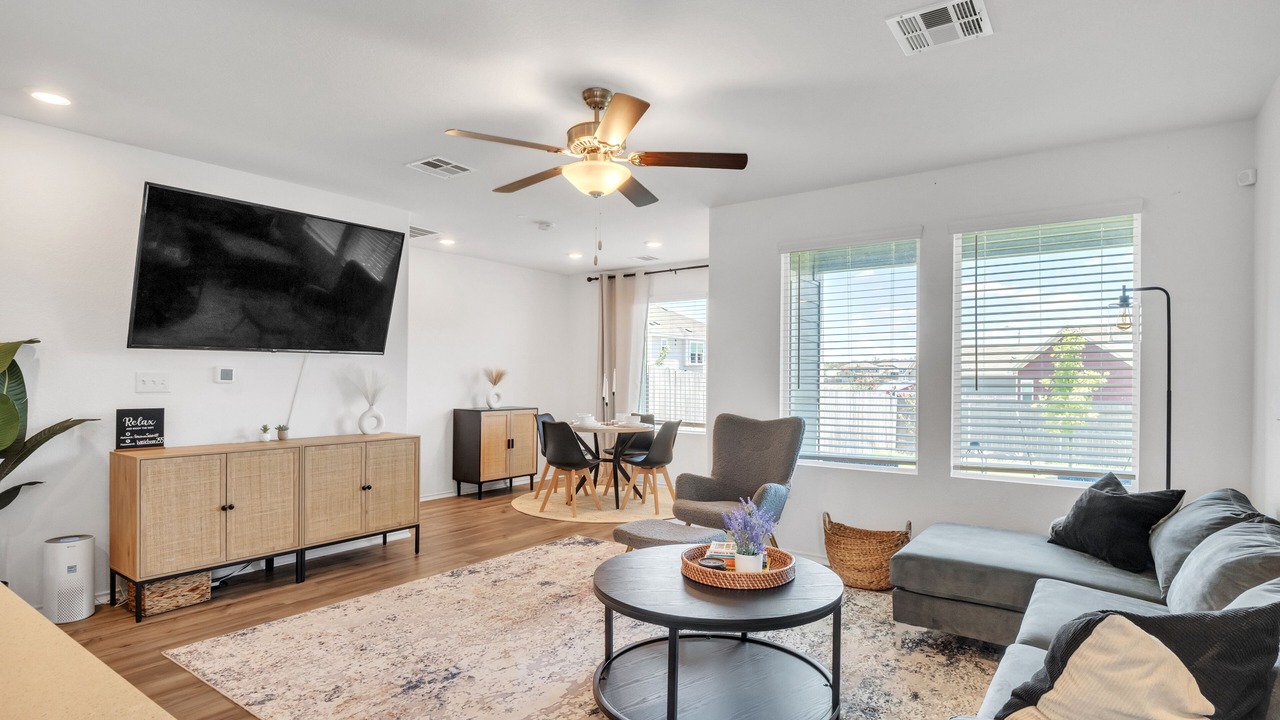 Photo of Livingroom in Del Valle