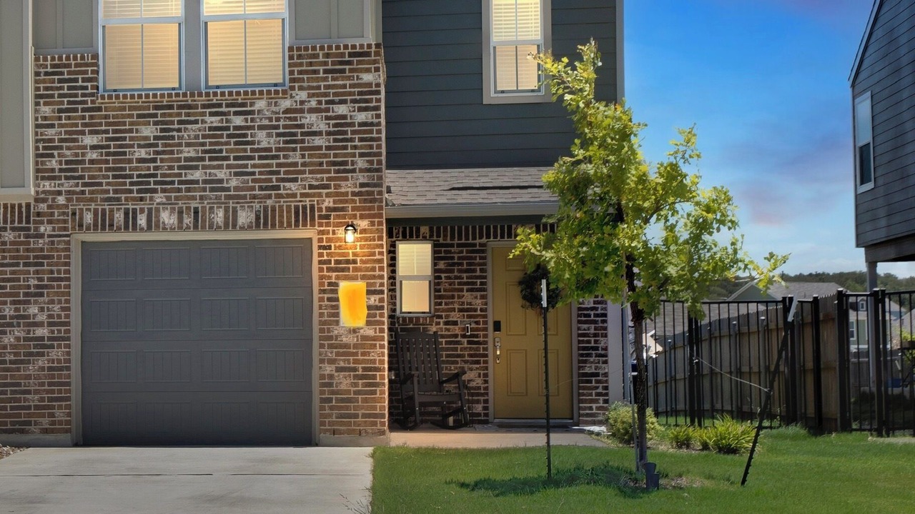 Photo of Outdoor in Del Valle