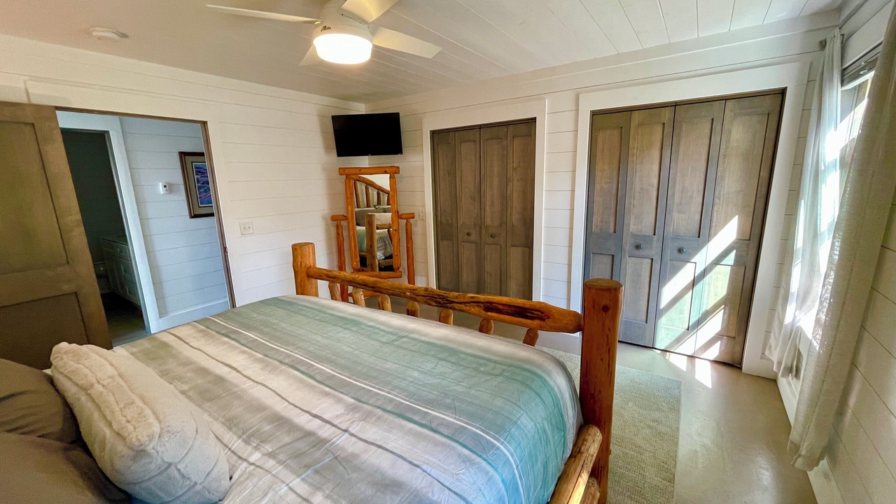 Photo of Bedroom in Brainerd
