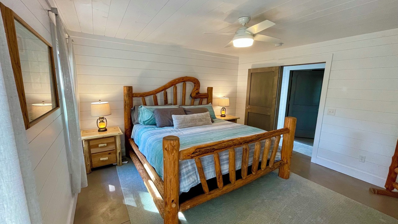 Photo of Bedroom in Brainerd