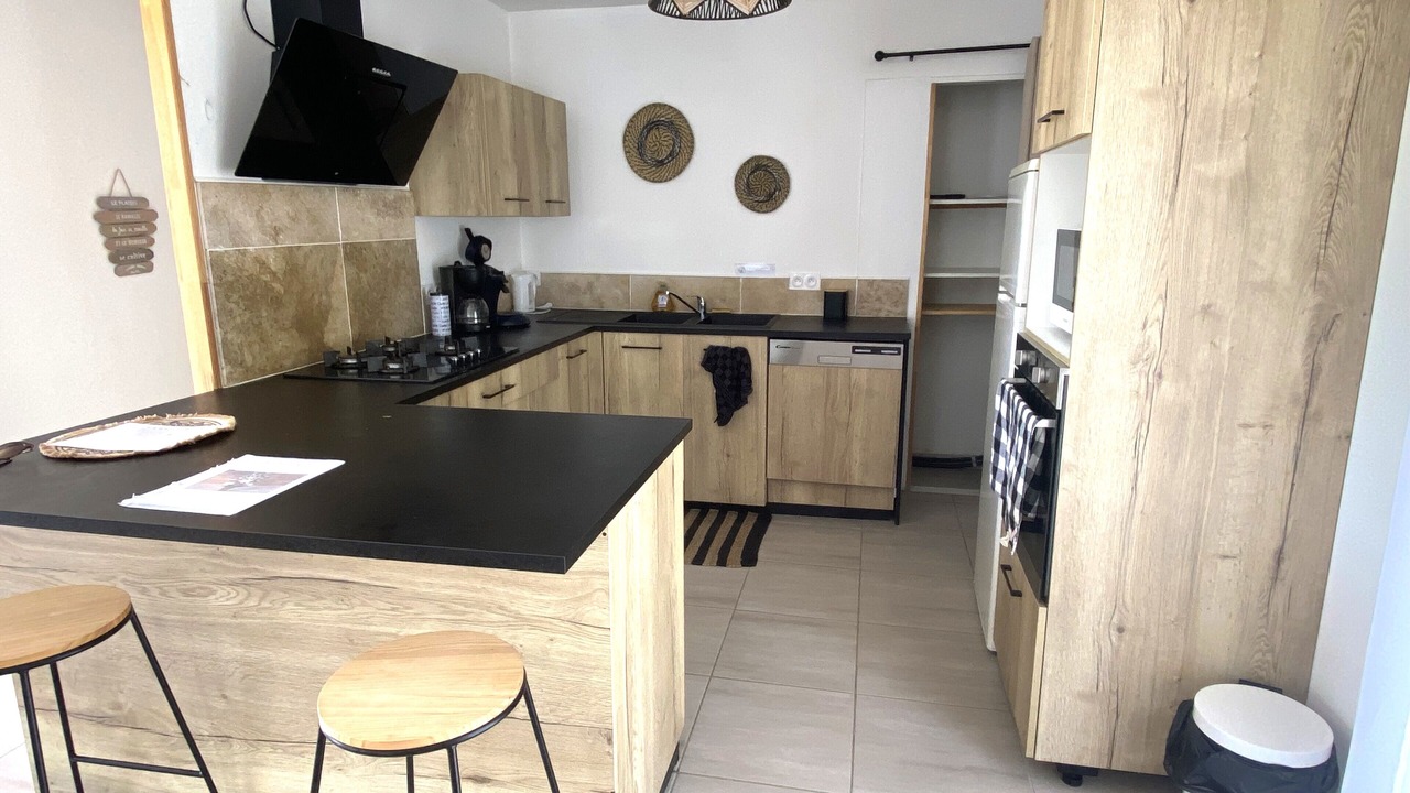 Photo of Kitchen in Allez-et-Cazeneuve