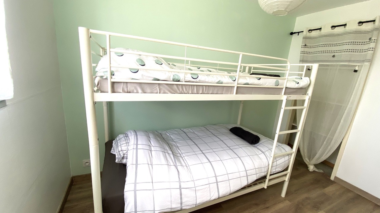 Photo of Bedroom in Allez-et-Cazeneuve
