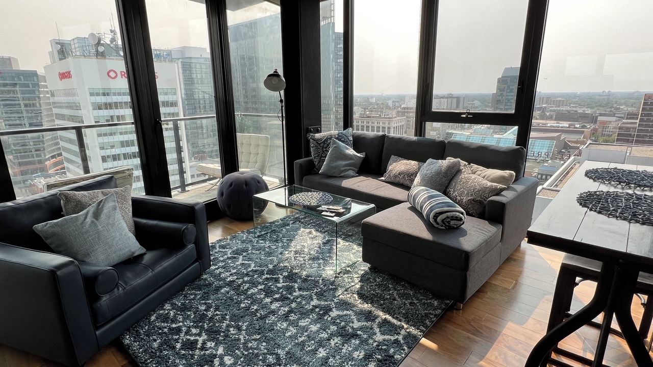 Photo of Livingroom in Downtown Winnipeg