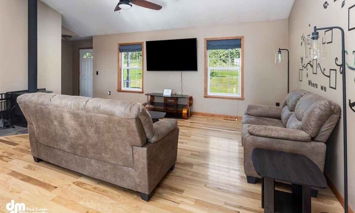 Photo of Livingroom in Knik-Fairview