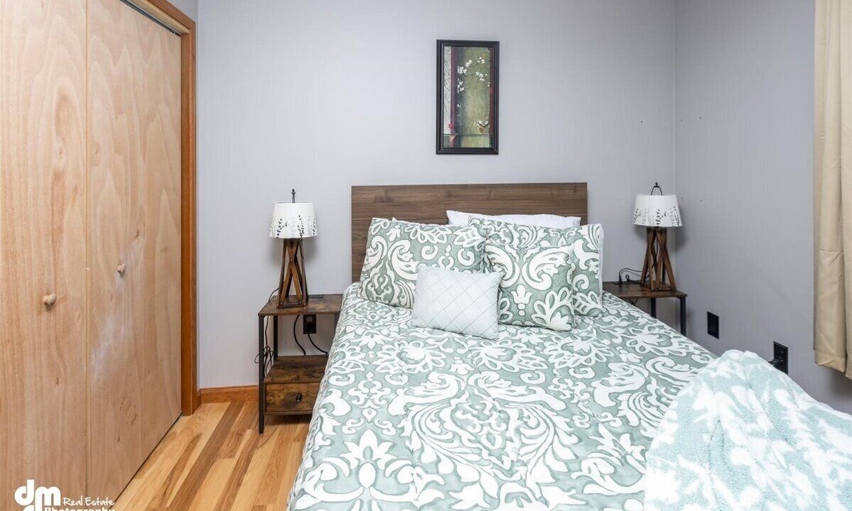 Photo of Bedroom in Knik-Fairview