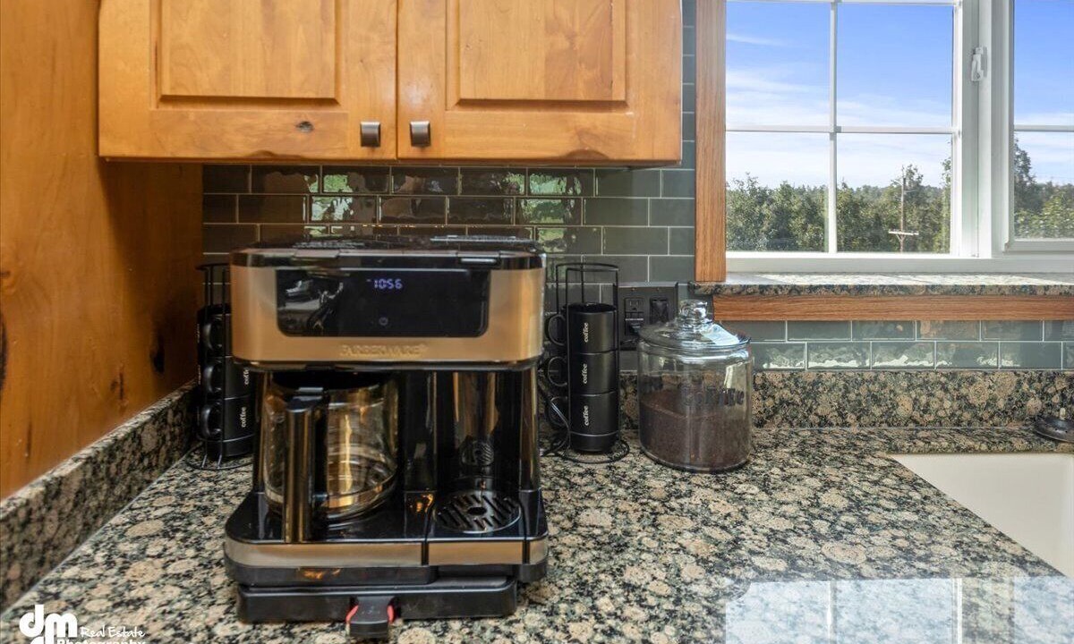 Photo of Kitchen in Knik-Fairview