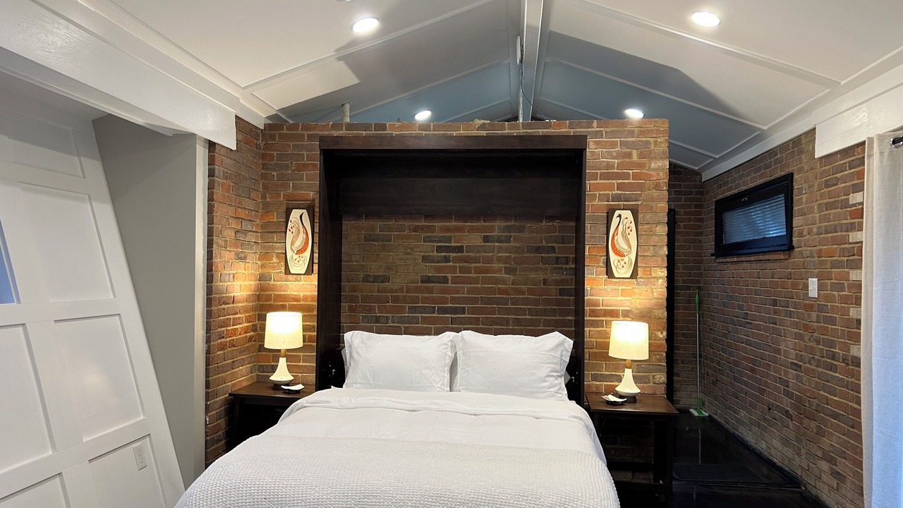 Photo of Bedroom in University City