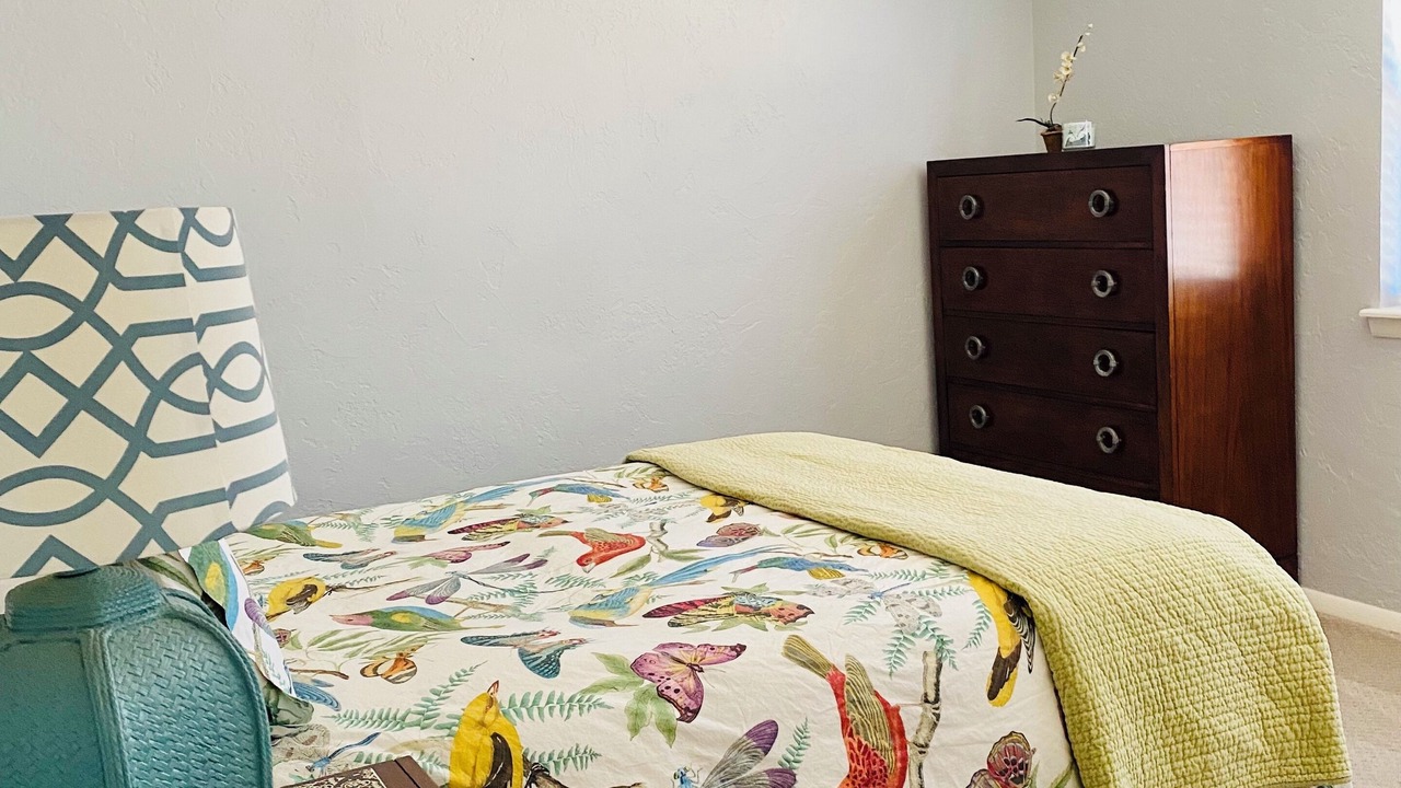 Photo of Bedroom in Sulphur