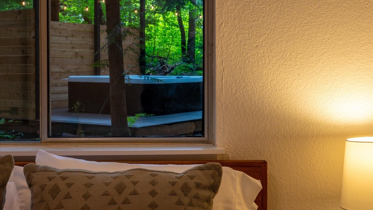 Photo of Bedroom in Peaceful Valley