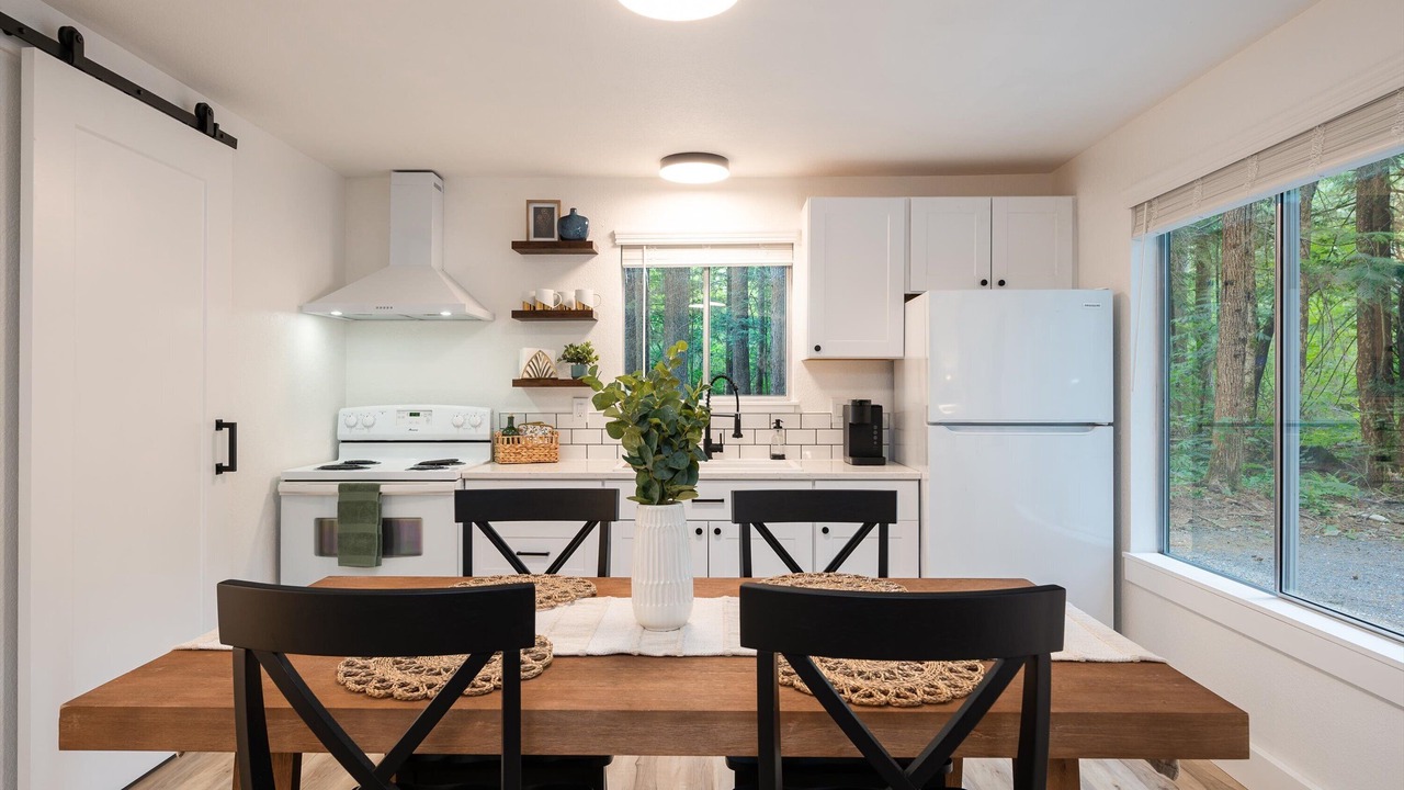 Photo of Kitchen in Peaceful Valley