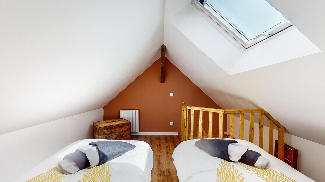 Photo of Others in Neuilly-le-Vendin