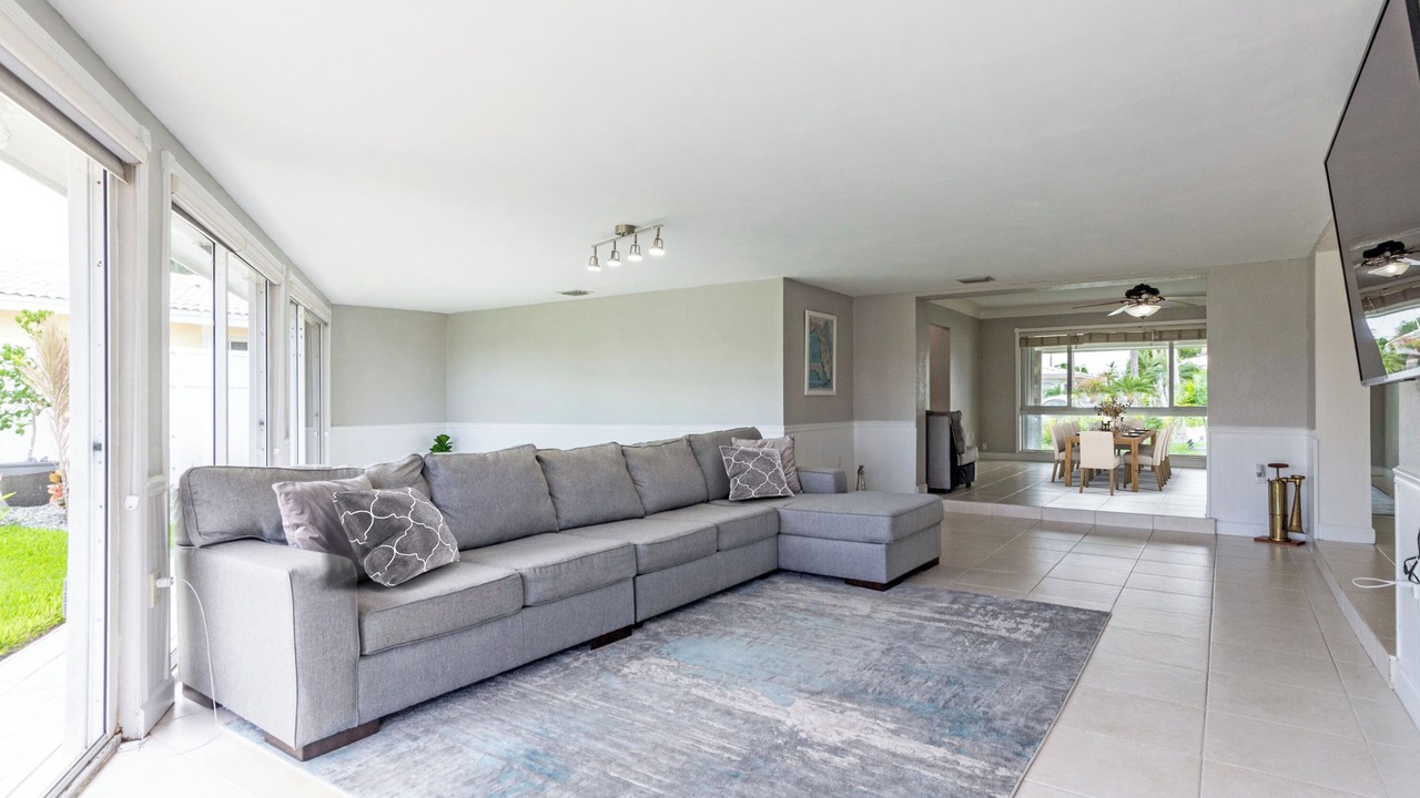 Photo of Livingroom in Garden Isles