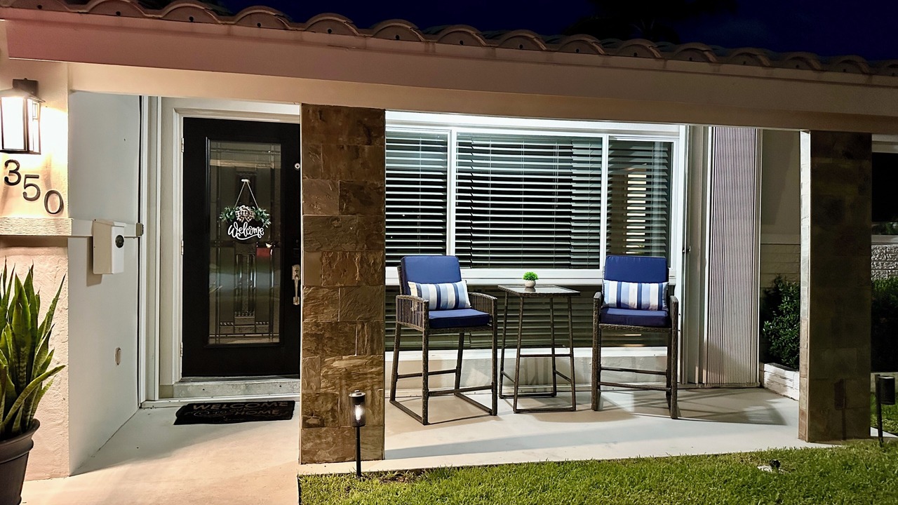 Photo of Patio Balcony in Garden Isles