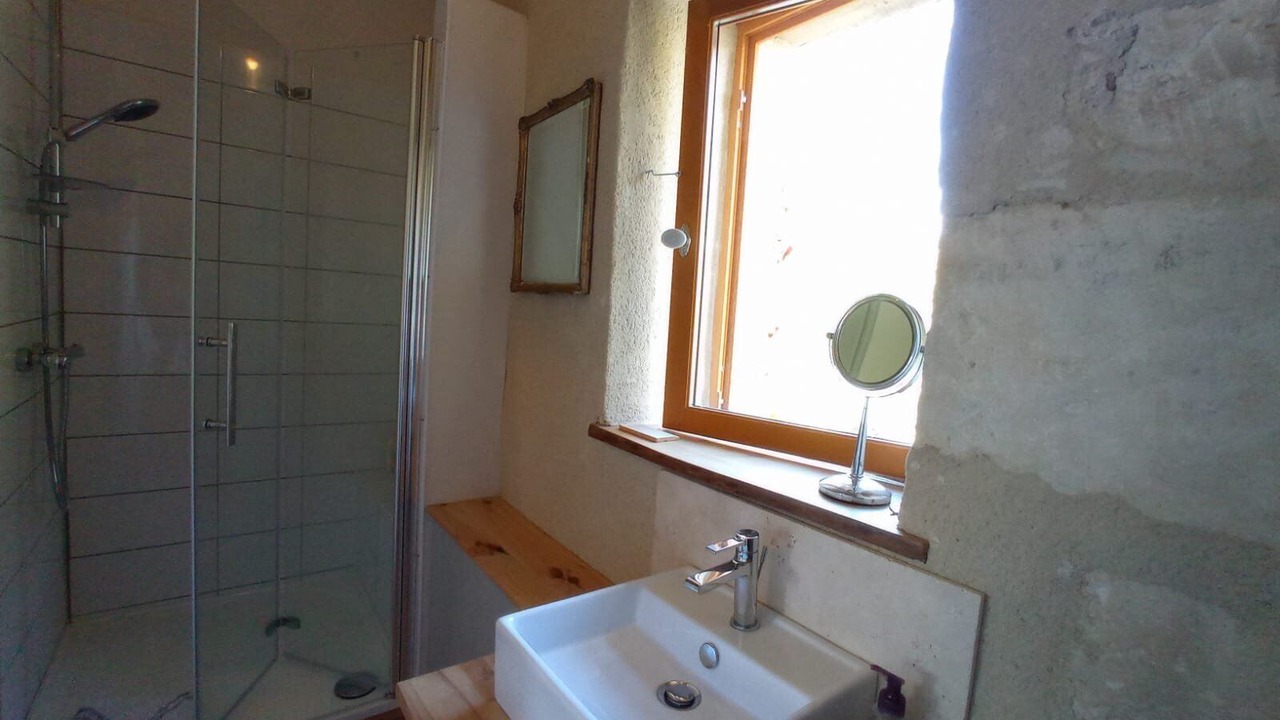 Photo of Bathroom in Festalemps