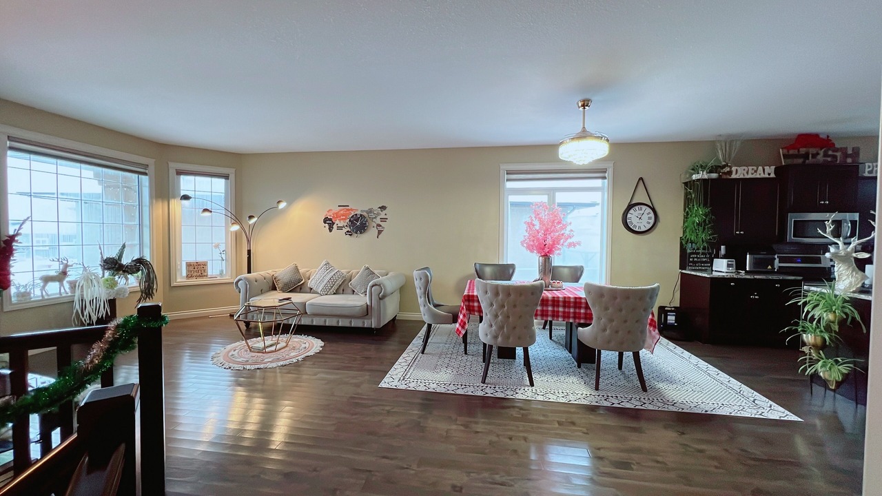 Photo of Livingroom in Regina