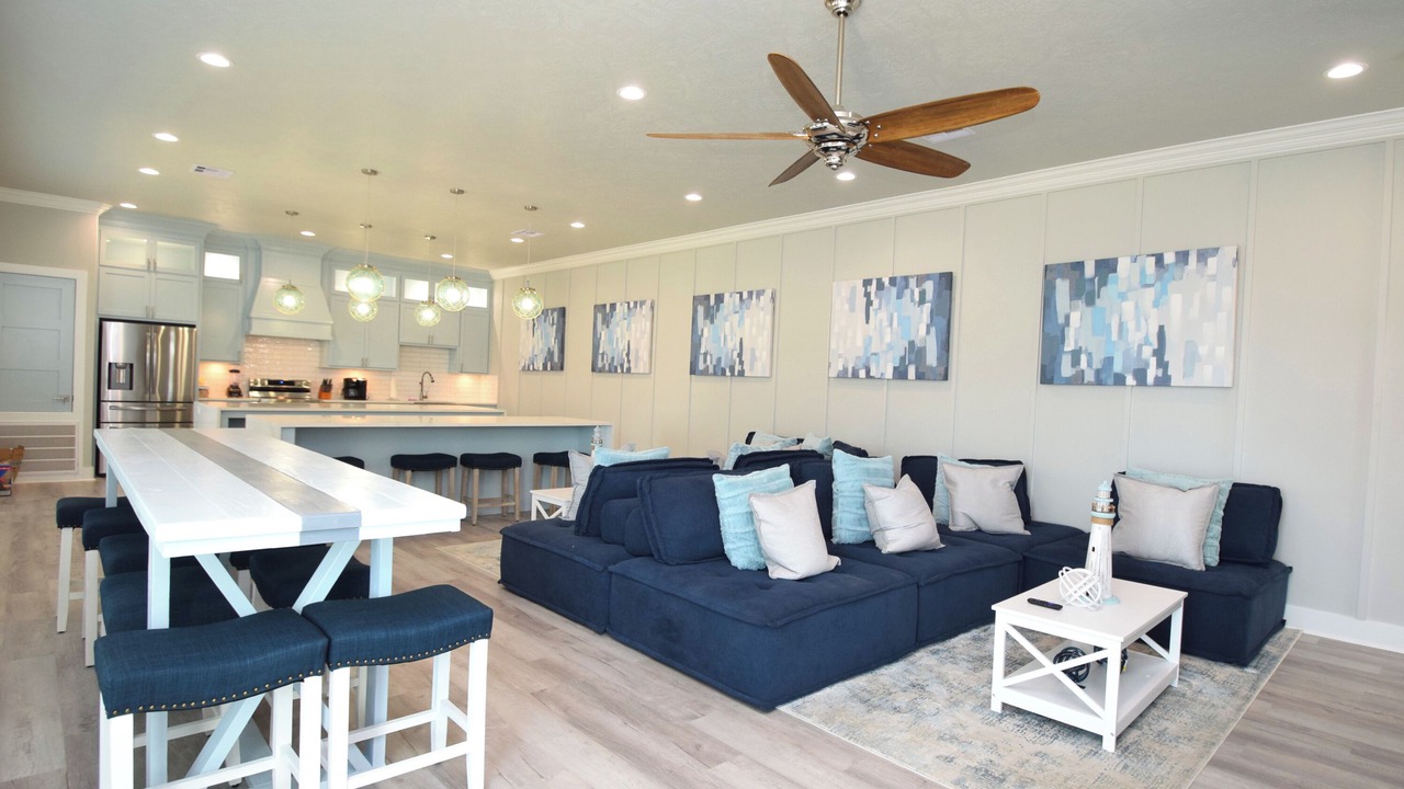 Photo of Livingroom in Crystal Beach