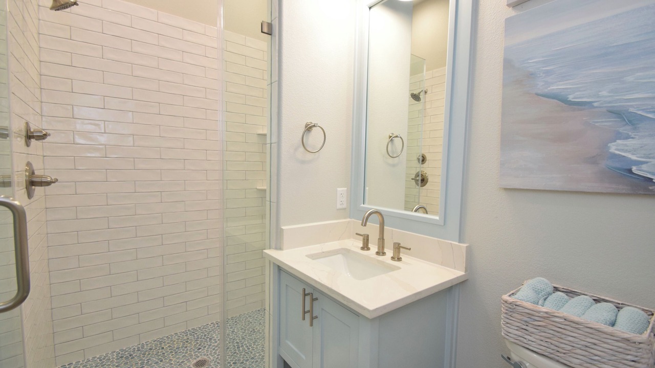 Photo of Bathroom in Crystal Beach