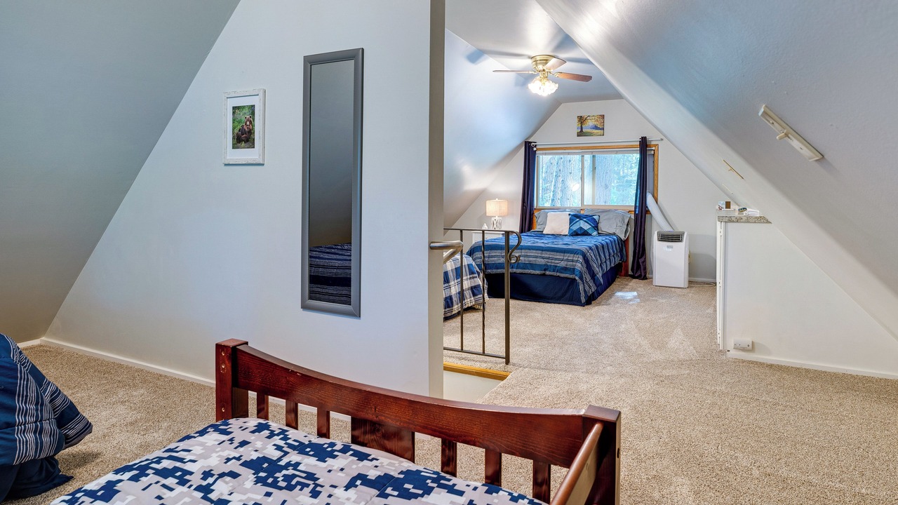 Photo of Bedroom in Leavenworth