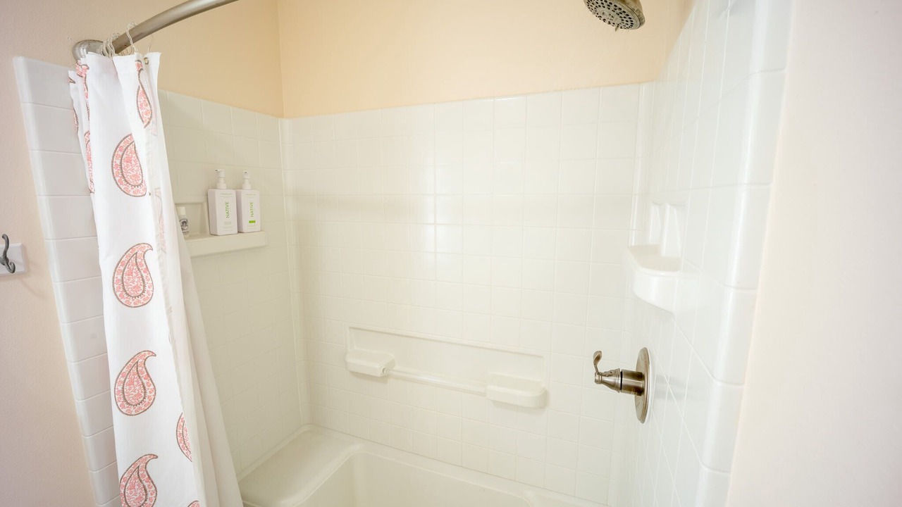 Photo of Bathroom in Keaau